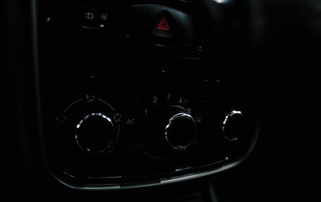 Renault Duster I рестайлинг, 2014 год, 1 045 000 рублей, 15 фотография