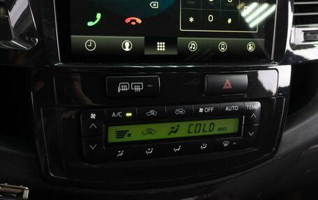 Toyota Hilux VII, 2013 год, 2 675 000 рублей, 16 фотография