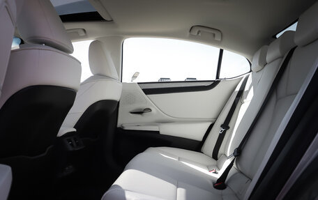 Lexus ES VII, 2025 год, 6 190 000 рублей, 18 фотография