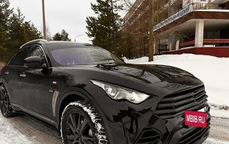 Infiniti QX70, 2016 год, 1 900 000 рублей, 3 фотография