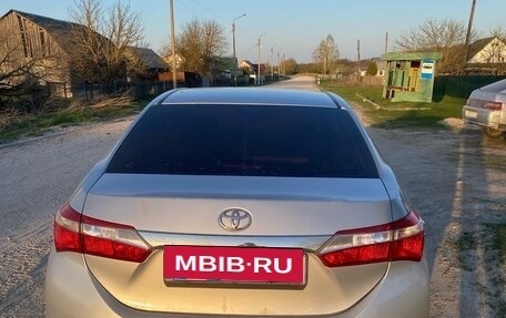 Toyota Corolla, 2013 год, 1 250 000 рублей, 4 фотография