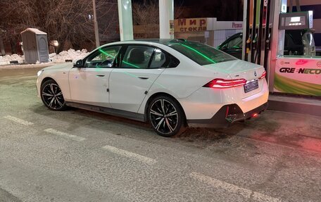 BMW 5 серия, 2024 год, 7 499 999 рублей, 7 фотография