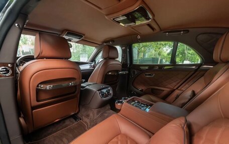 Bentley Mulsanne II, 2014 год, 7 300 000 рублей, 29 фотография