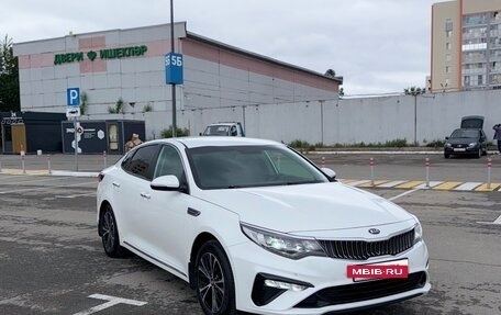 KIA Optima IV, 2020 год, 2 300 000 рублей, 2 фотография