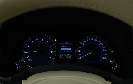 Infiniti QX70, 2015 год, 2 549 999 рублей, 27 фотография