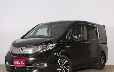 Honda Stepwgn IV, 2016 год, 1 999 000 рублей, 3 фотография