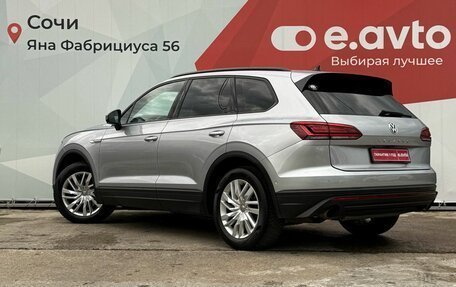 Volkswagen Touareg III, 2019 год, 4 530 000 рублей, 6 фотография