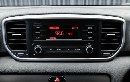 KIA Sportage IV рестайлинг, 2018 год, 2 399 000 рублей, 12 фотография