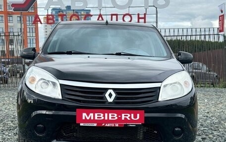 Renault Sandero I, 2012 год, 549 000 рублей, 3 фотография