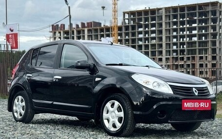 Renault Sandero I, 2012 год, 549 000 рублей, 2 фотография