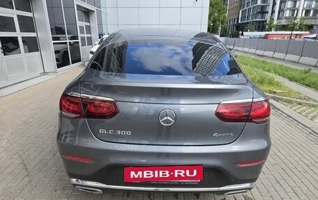 Mercedes-Benz GLC Coupe, 2019 год, 4 750 000 рублей, 3 фотография