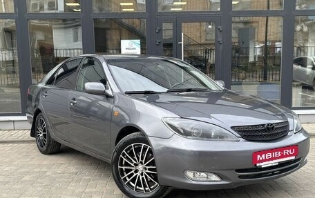 Toyota Camry V40, 2002 год, 580 000 рублей, 2 фотография