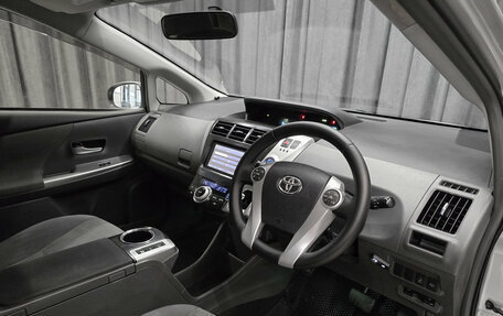 Toyota Prius Alpha I (ZVW40/41), 2011 год, 945 000 рублей, 8 фотография