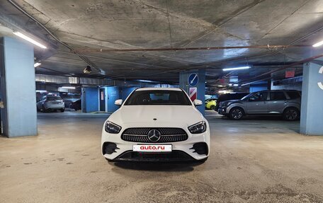 Mercedes-Benz E-Класс, 2021 год, 4 500 000 рублей, 10 фотография
