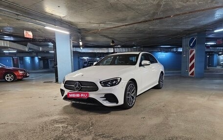Mercedes-Benz E-Класс, 2021 год, 4 500 000 рублей, 9 фотография