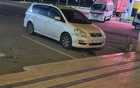 Toyota Ipsum II, 2004 год, 900 000 рублей, 3 фотография
