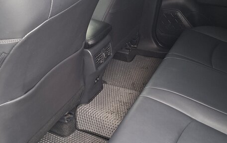 Toyota RAV4, 2019 год, 2 950 000 рублей, 31 фотография