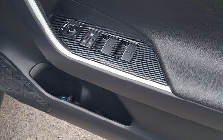 Toyota RAV4, 2019 год, 2 950 000 рублей, 27 фотография