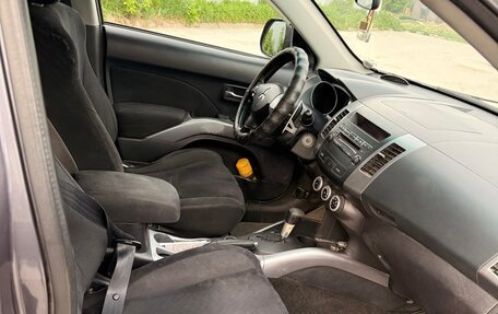 Mitsubishi Outlander III рестайлинг 3, 2007 год, 780 000 рублей, 5 фотография