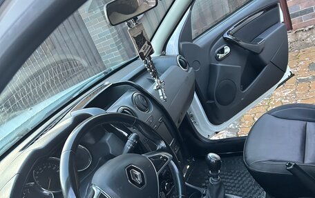 Renault Duster I рестайлинг, 2019 год, 1 300 000 рублей, 3 фотография