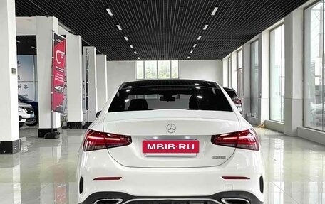 Mercedes-Benz A-Класс, 2022 год, 2 150 000 рублей, 11 фотография