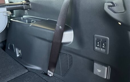 Toyota Land Cruiser Prado, 2025 год, 11 300 000 рублей, 29 фотография