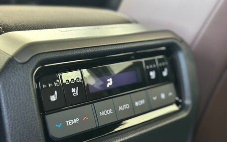 Toyota Land Cruiser Prado, 2025 год, 11 300 000 рублей, 33 фотография