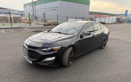 Chevrolet Malibu IX, 2020 год, 1 800 000 рублей, 2 фотография