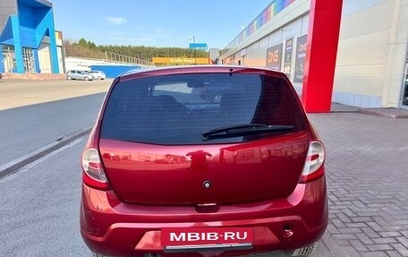 Renault Sandero I, 2010 год, 500 000 рублей, 4 фотография
