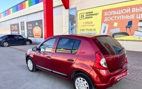 Renault Sandero I, 2010 год, 500 000 рублей, 3 фотография