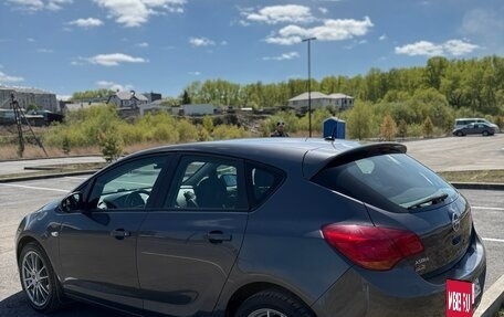 Opel Astra J, 2011 год, 850 000 рублей, 9 фотография