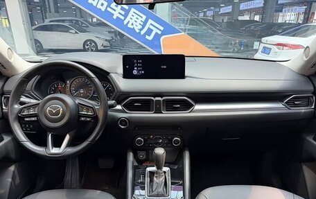 Mazda CX-5 II, 2023 год, 2 520 000 рублей, 8 фотография
