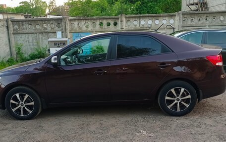 KIA Cerato III, 2009 год, 700 000 рублей, 2 фотография