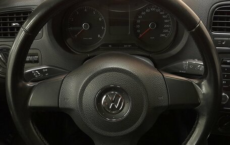 Volkswagen Polo VI (EU Market), 2011 год, 749 000 рублей, 12 фотография