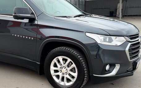 Chevrolet Traverse II, 2018 год, 2 300 000 рублей, 19 фотография