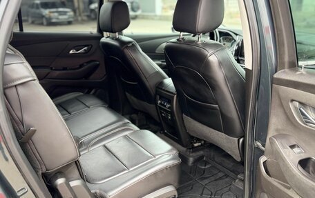 Chevrolet Traverse II, 2018 год, 2 300 000 рублей, 38 фотография