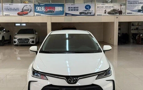 Toyota Corolla, 2022 год, 1 320 000 рублей, 2 фотография
