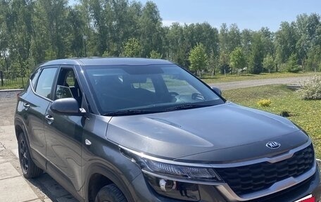 KIA Seltos I, 2020 год, 2 000 000 рублей, 3 фотография