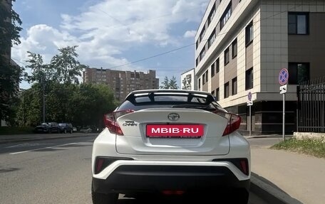 Toyota C-HR I рестайлинг, 2018 год, 2 399 000 рублей, 5 фотография