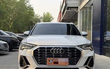 Audi Q3, 2023 год, 1 950 000 рублей, 2 фотография