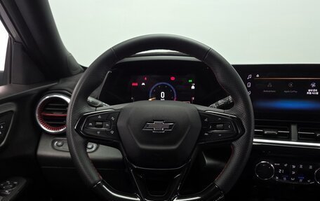 Chevrolet Trax, 2023 год, 1 570 000 рублей, 14 фотография