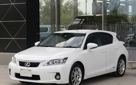 Lexus CT I рестайлинг, 2011 год, 1 315 000 рублей, 1 фотография