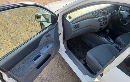 Mitsubishi Lancer IX, 2000 год, 300 000 рублей, 19 фотография