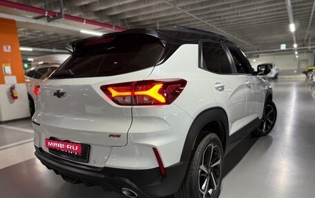 Chevrolet TrailBlazer, 2023 год, 1 700 000 рублей, 4 фотография