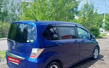 Honda Freed I, 2012 год, 920 000 рублей, 5 фотография