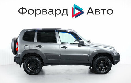 Chevrolet Niva I рестайлинг, 2017 год, 649 000 рублей, 8 фотография
