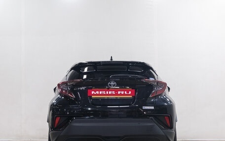 Toyota C-HR I рестайлинг, 2018 год, 2 349 000 рублей, 6 фотография