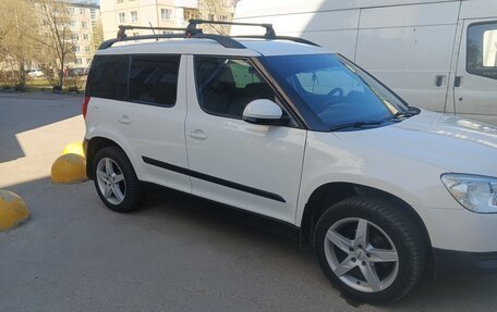 Skoda Yeti I рестайлинг, 2013 год, 860 000 рублей, 3 фотография