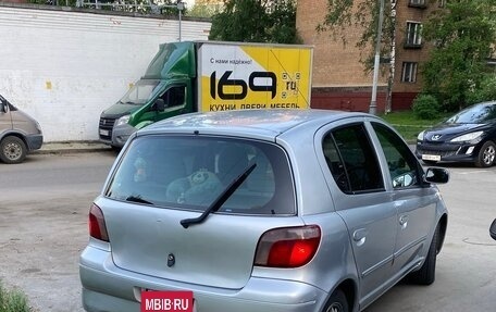 Toyota Vitz, 2002 год, 455 000 рублей, 2 фотография
