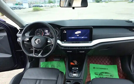 Skoda Octavia IV, 2023 год, 1 760 888 рублей, 13 фотография
